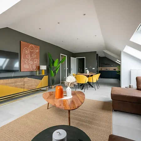 Elegance & Confort Pr 6 A - Fairytale Factory Apartment